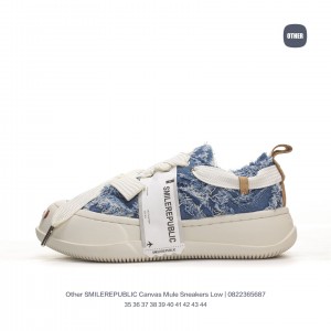 SMILEREPUBLIC 스마일리퍼블릭 캔버스 뮬 스니커즈 남녀공용품 로우