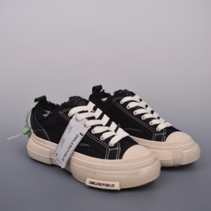 SMILEREPUBLIC 스마일리퍼블릭 인셉션 70S 로우.Sp 스니커즈
