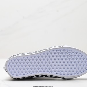 국내당일 꼼데가르송 CDG 반스 올드스쿨 스니커즈 캔버스화