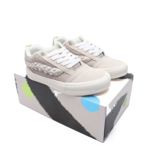 반스 Knu Skool 뉴 스쿨 VR3 LX