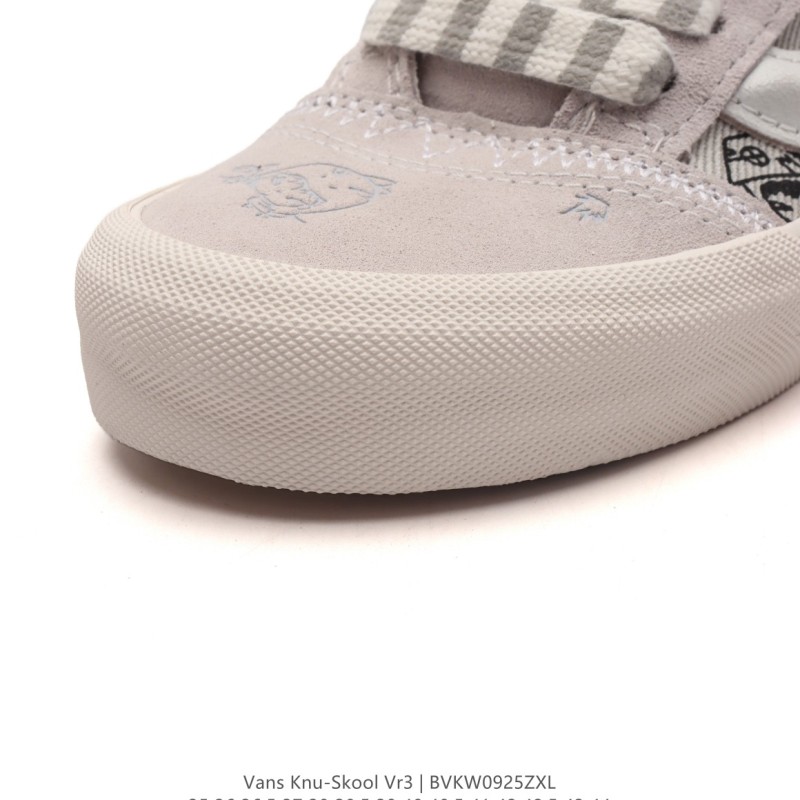 반스 Knu Skool 뉴 스쿨 VR3 LX