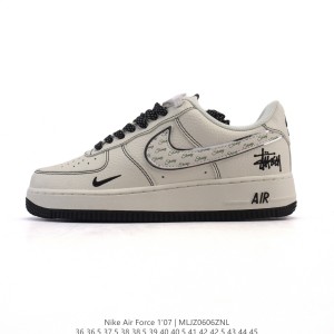 나이키 에어 포스 1 '07 로우
