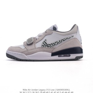 나이키 에어 포스 1 '07 로우