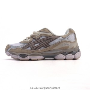 아식스 젤-NYC 빈티지 러닝화