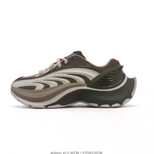 아디다스 XLG MTW 러닝화