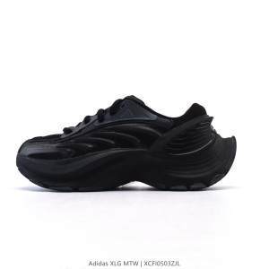 아디다스 XLG MTW 러닝화