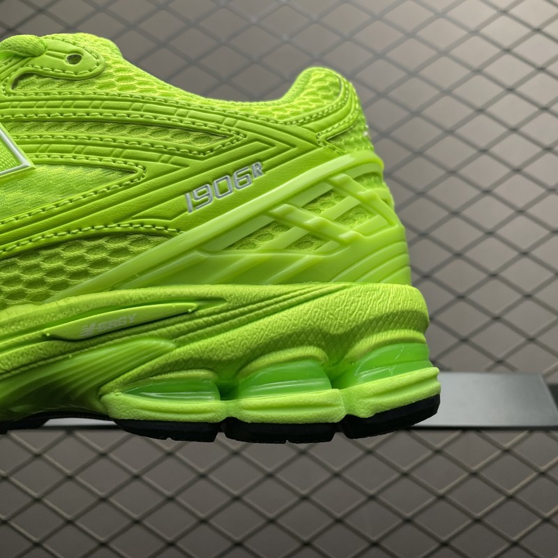 뉴발란스 M1906R 신발 남녀공용 운동화