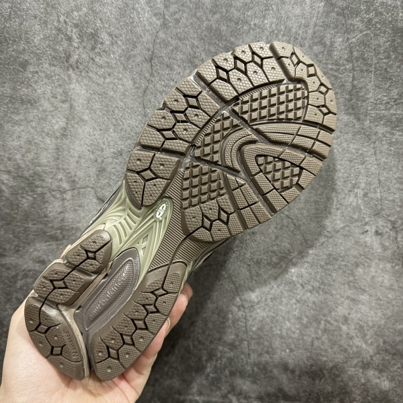 뉴발란스 M1906R 신발 남녀공용 운동화