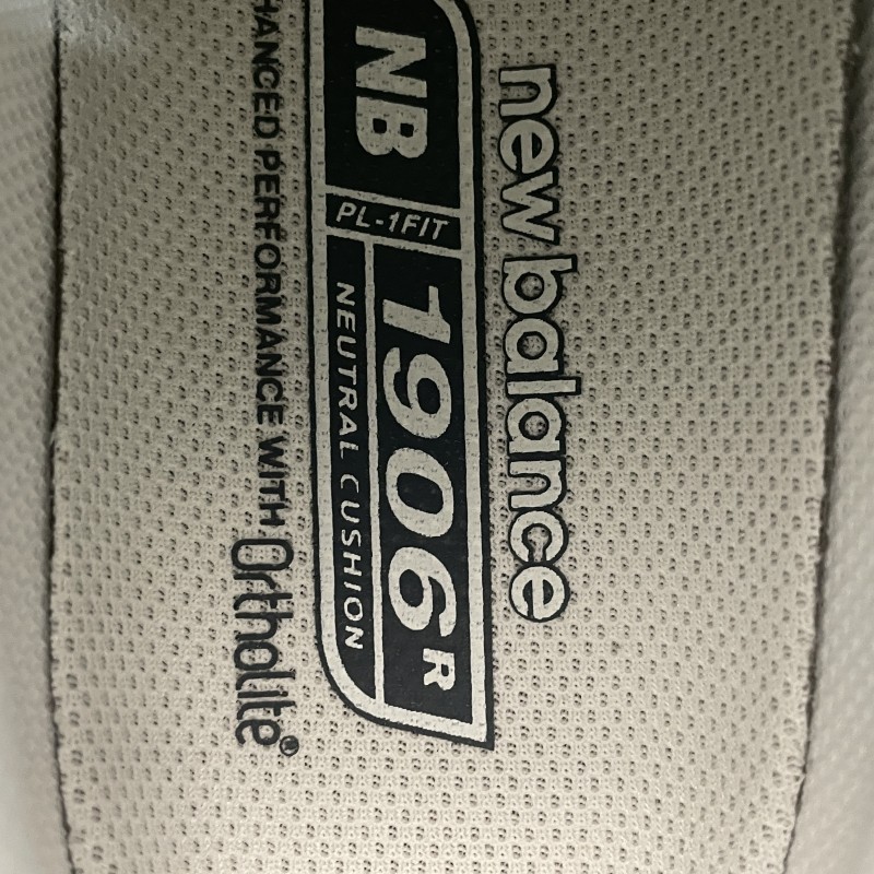 뉴발란스 M1906R 신발 남녀공용 운동화