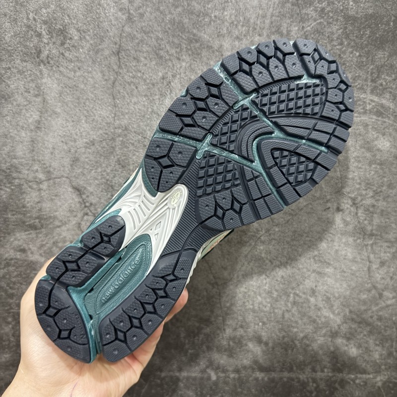 뉴발란스 M1906R 신발 남녀공용 운동화