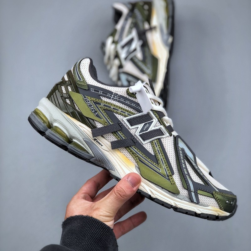 뉴발란스 M1906R 신발 남녀공용 운동화