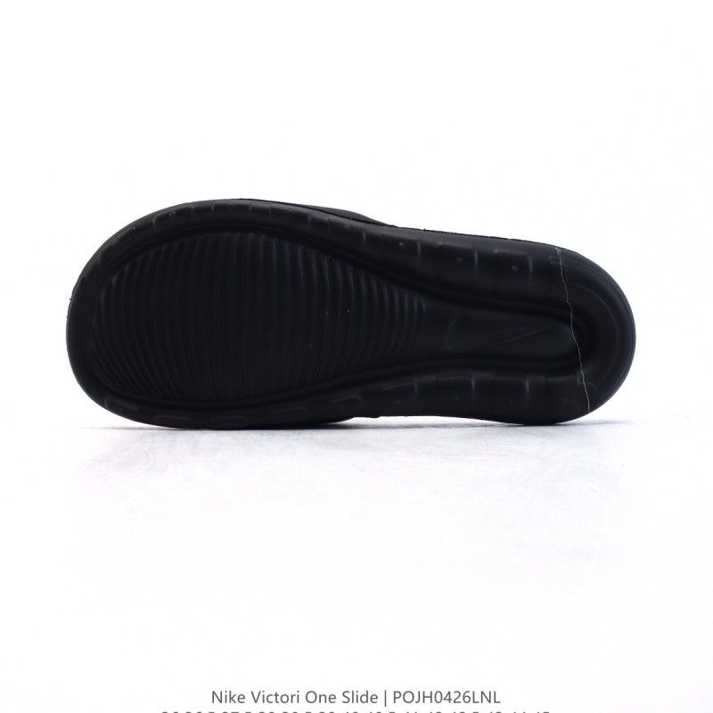 나이키 빅토리 원 슬라이드