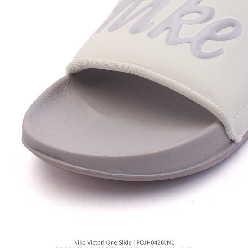 나이키 빅토리 원 슬라이드