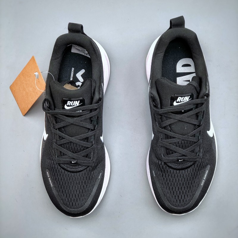 나이키 보메로 18 남녀 로드 러닝화