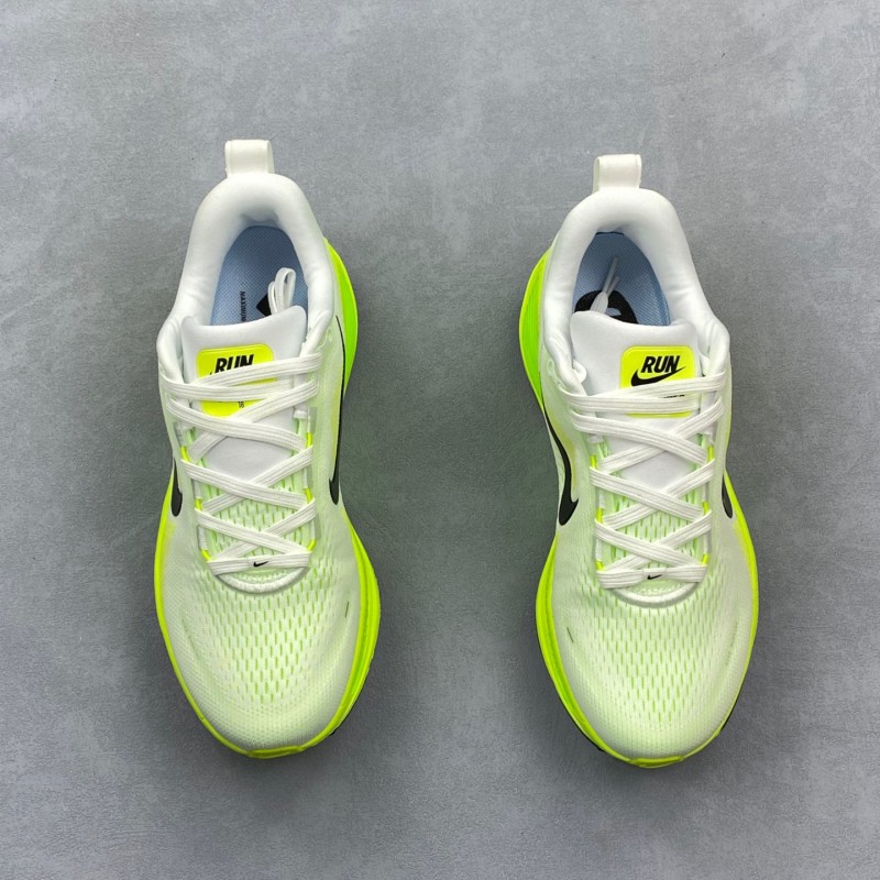 나이키 보메로 18 남녀 로드 러닝화