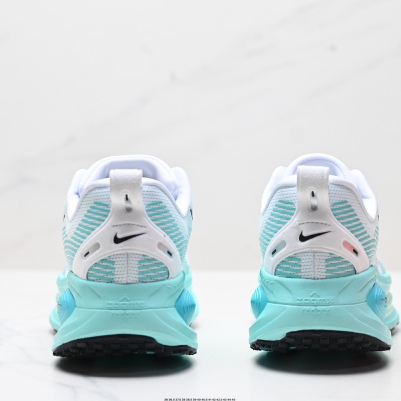 나이키 보메로 18 남녀 로드 러닝화