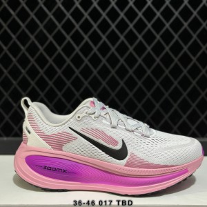 나이키 보메로 18 남녀 로드 러닝화