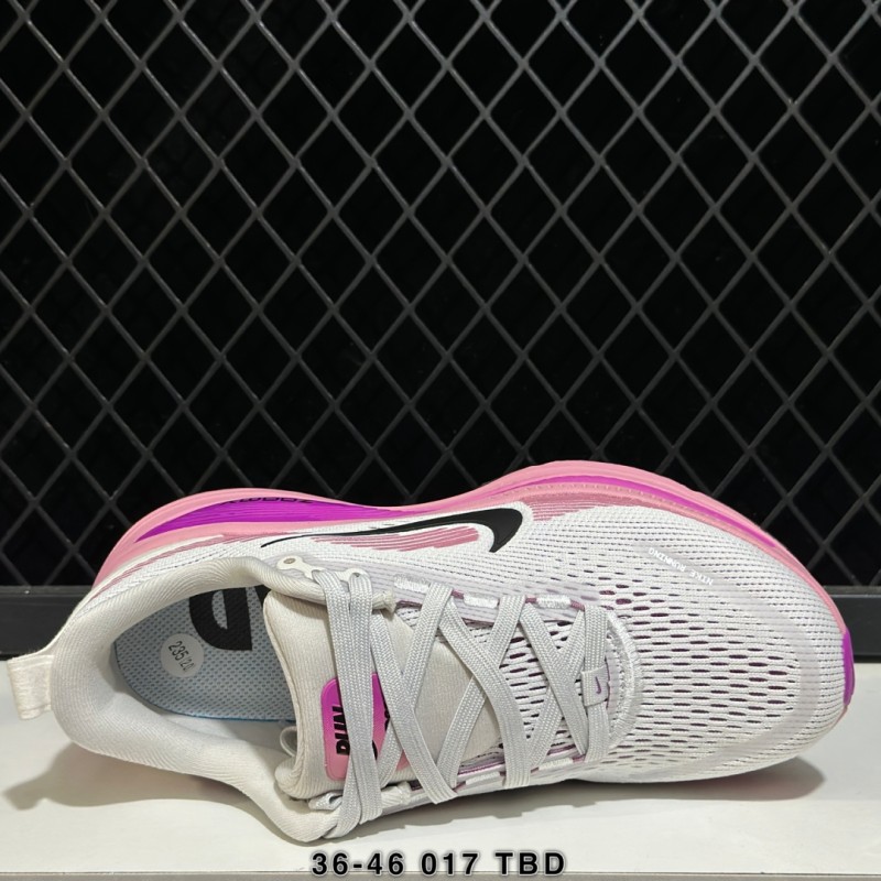 나이키 보메로 18 남녀 로드 러닝화