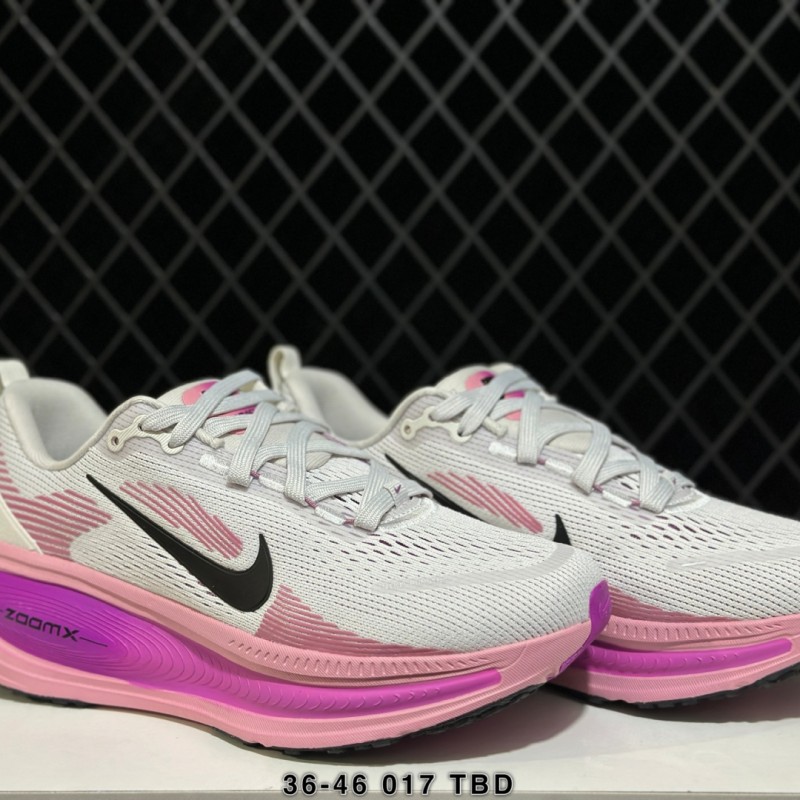 나이키 보메로 18 남녀 로드 러닝화