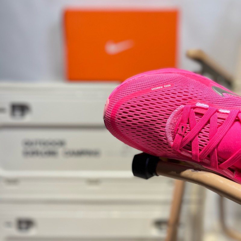 나이키 보메로 18 남녀 로드 러닝화