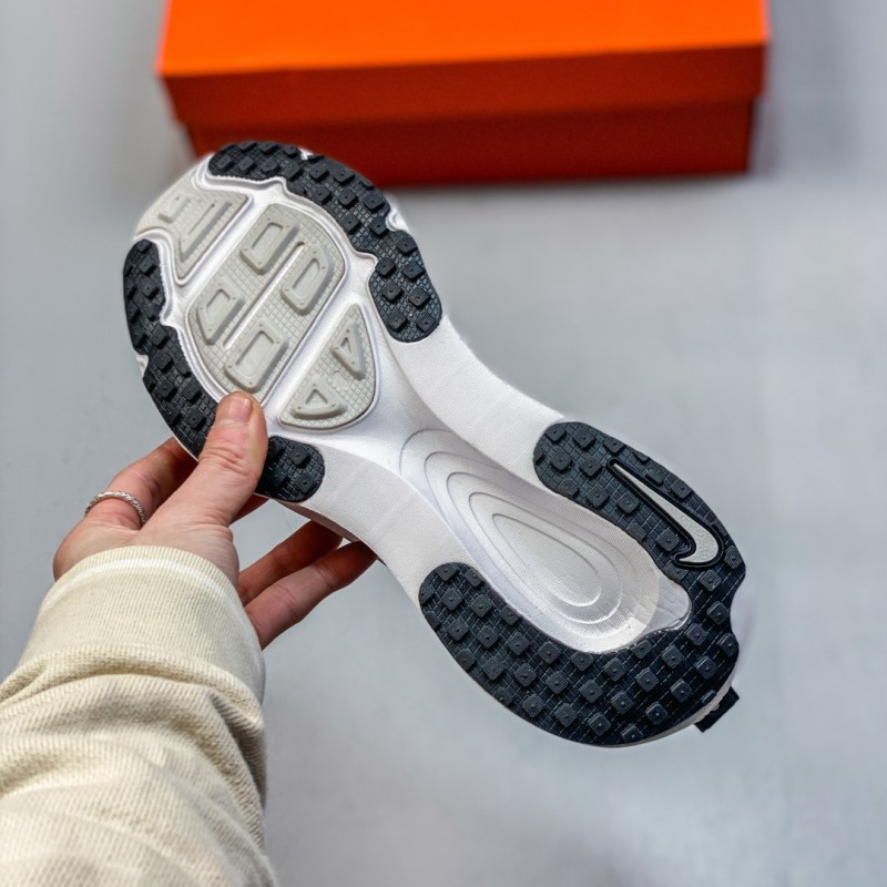 나이키 보메로 18 남녀 로드 러닝화