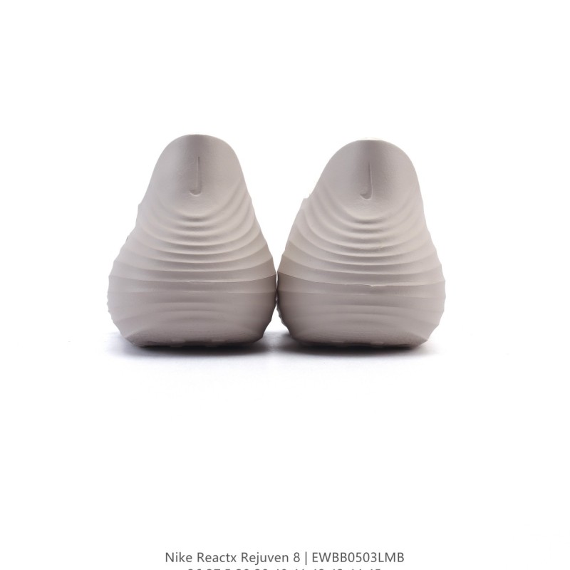 나이키 리액트X 리바이벌 8  러닝화