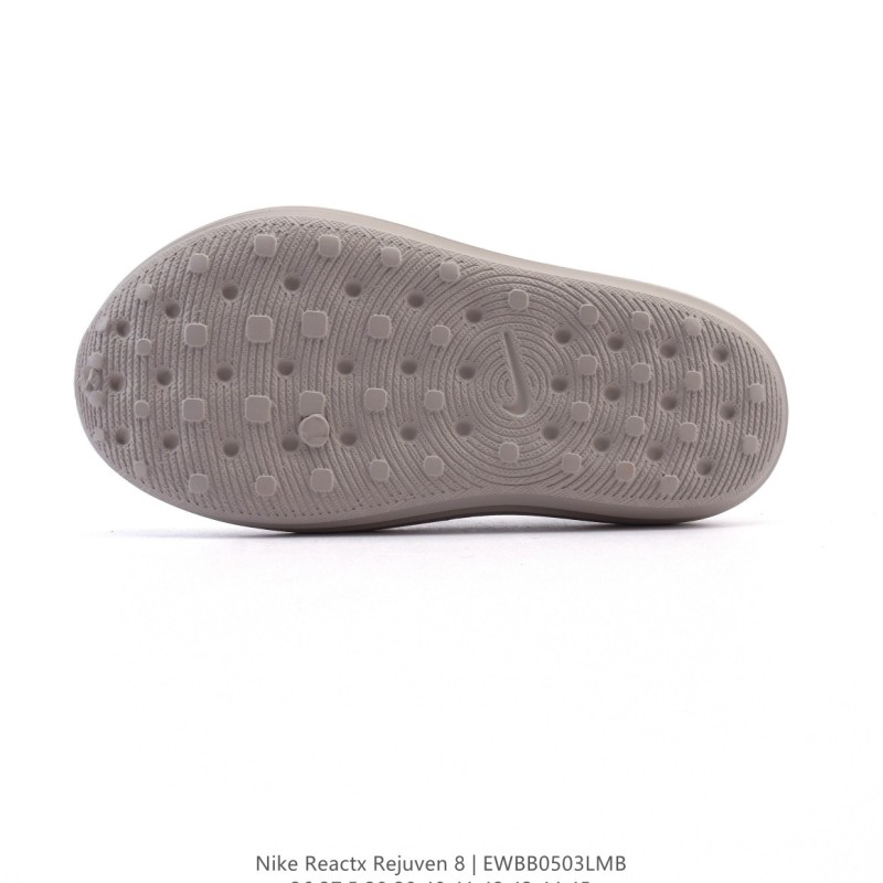 나이키 리액트X 리바이벌 8  러닝화