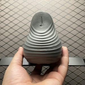 나이키 리액트X 리바이벌 8  러닝화