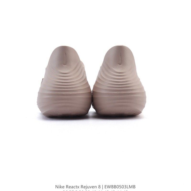 나이키 리액트X 리바이벌 8  러닝화
