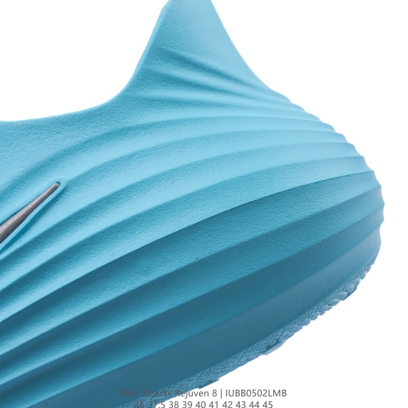 나이키 리액트X 리바이벌 8  러닝화