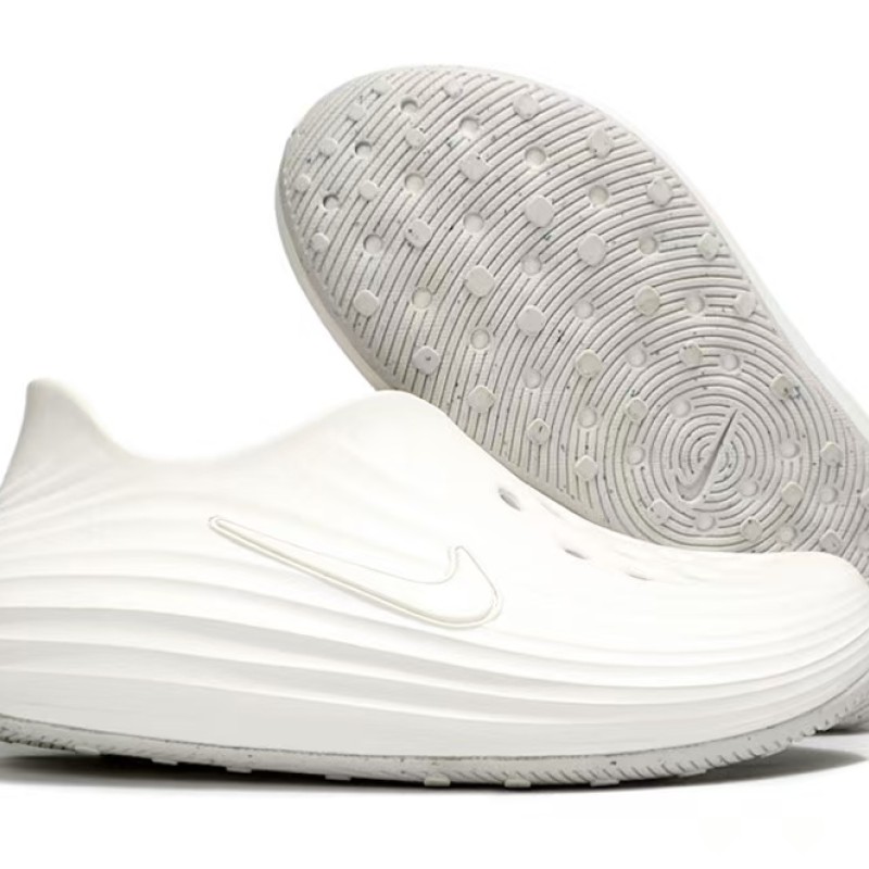 나이키 리액트X 리바이벌 8  러닝화