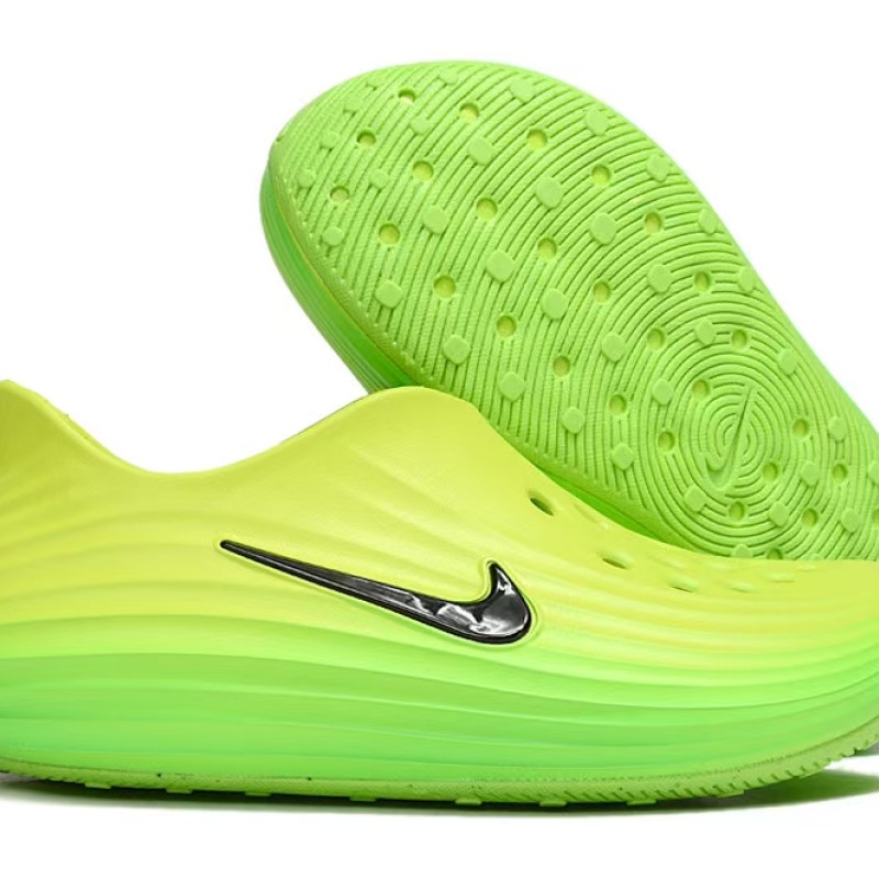 나이키 리액트X 리바이벌 8 러닝화