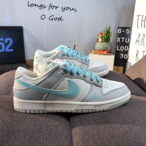 나이키 x 구찌 SB 덩크 미스터 베라