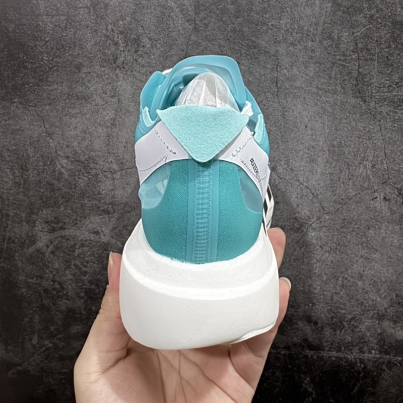 아디다스 아디제로 에보 SL 러닝화