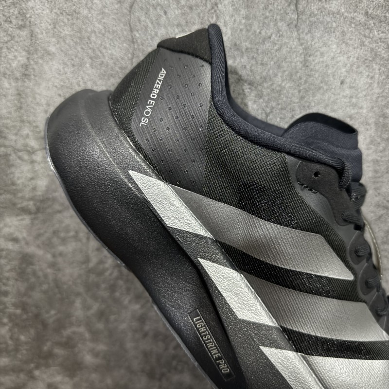 아디다스 아디제로 에보 SL 러닝화