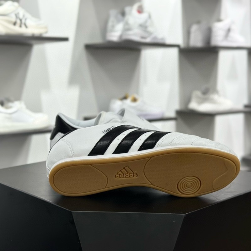 아디다스 오리지널 태권도 로우 러닝화