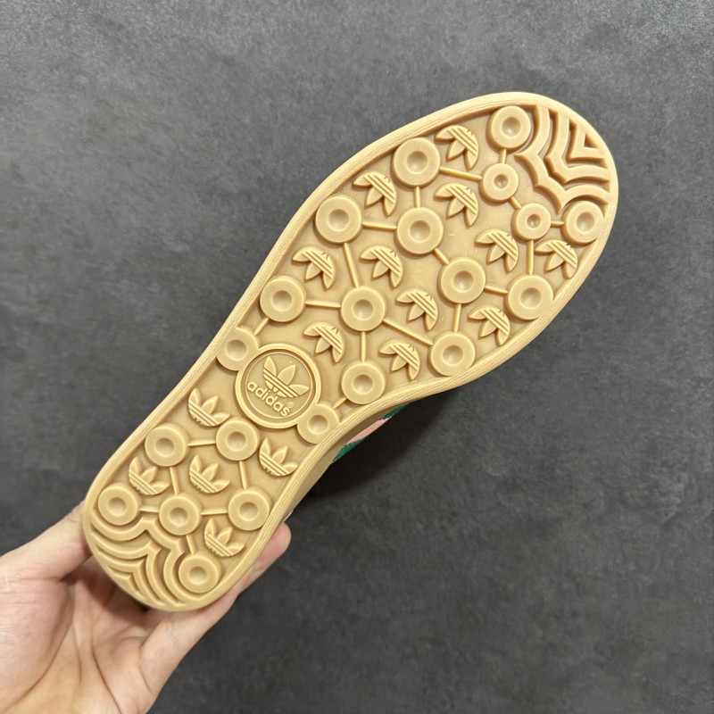 아디다스 삼바 발렌트네 러닝화