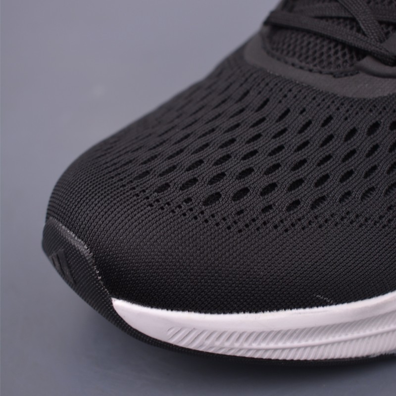 아디다스 초신성 러닝화