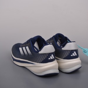 아디다스 초신성 러닝화