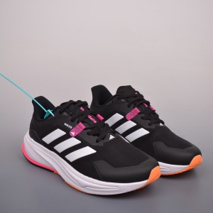 아디다스 초신성 러닝화