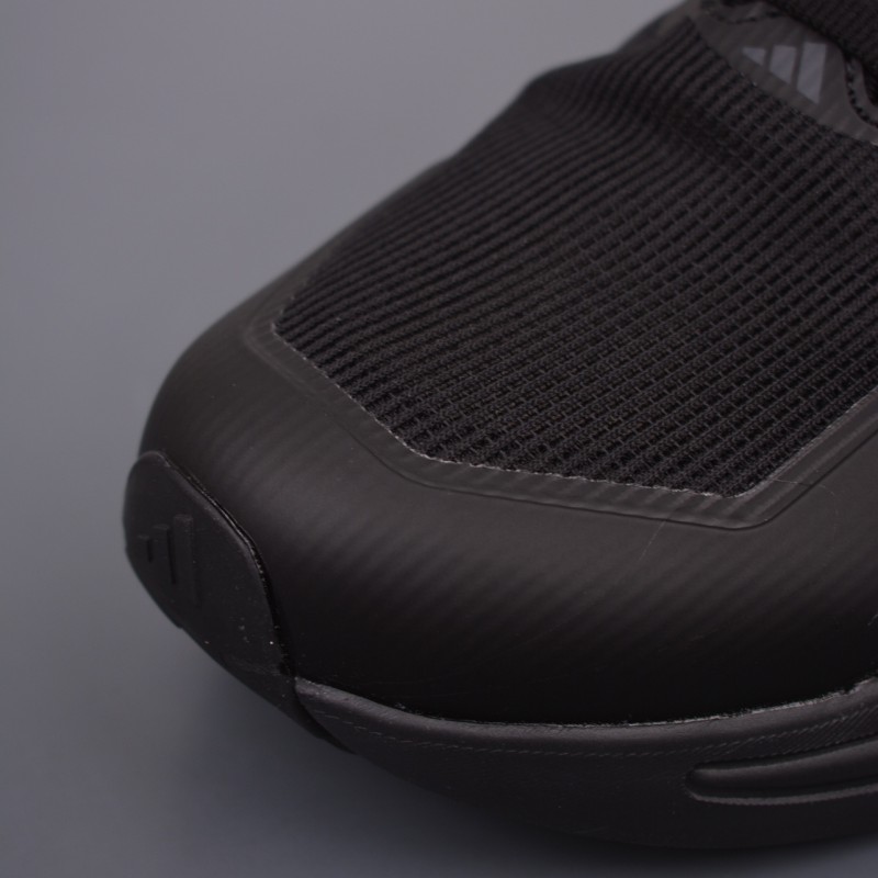 아디다스 초신성 러닝화