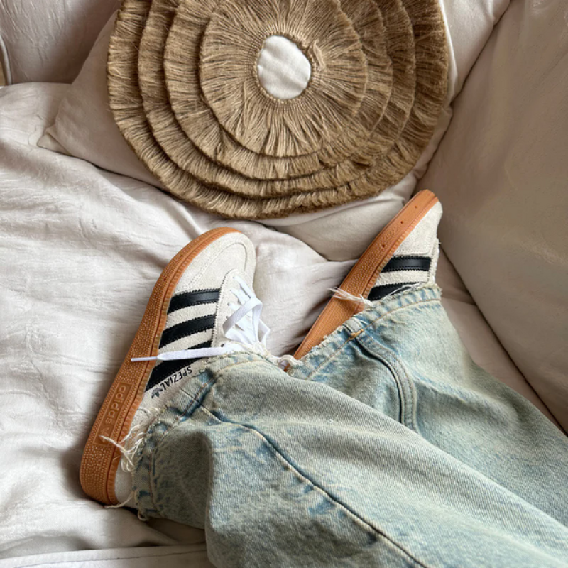 아디다스 HANDBALL SPEZIAL 스니커즈