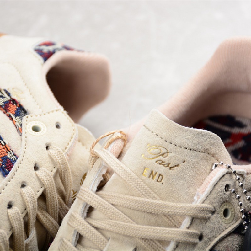 아디다스 웨일즈 보너 x 광고 삼바 OG END IE016714