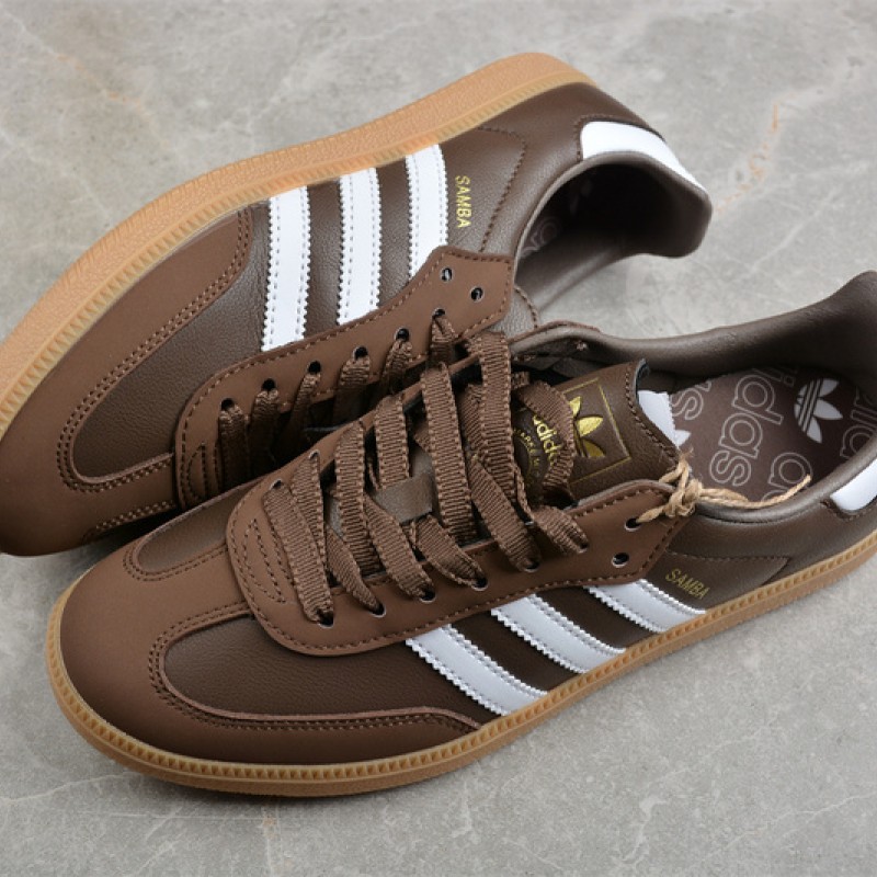 아디다스 웨일즈 보너 x 광고 삼바 OG END IE6522