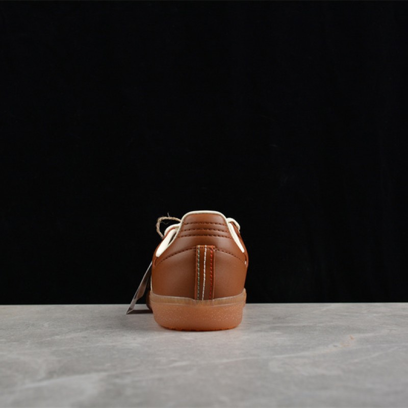 아디다스 웨일즈 보너 x 광고 삼바 OG END IE912111