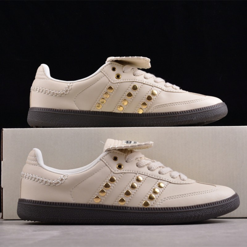 아디다스 웨일즈 보너 x 광고 삼바 OG END Ig4304