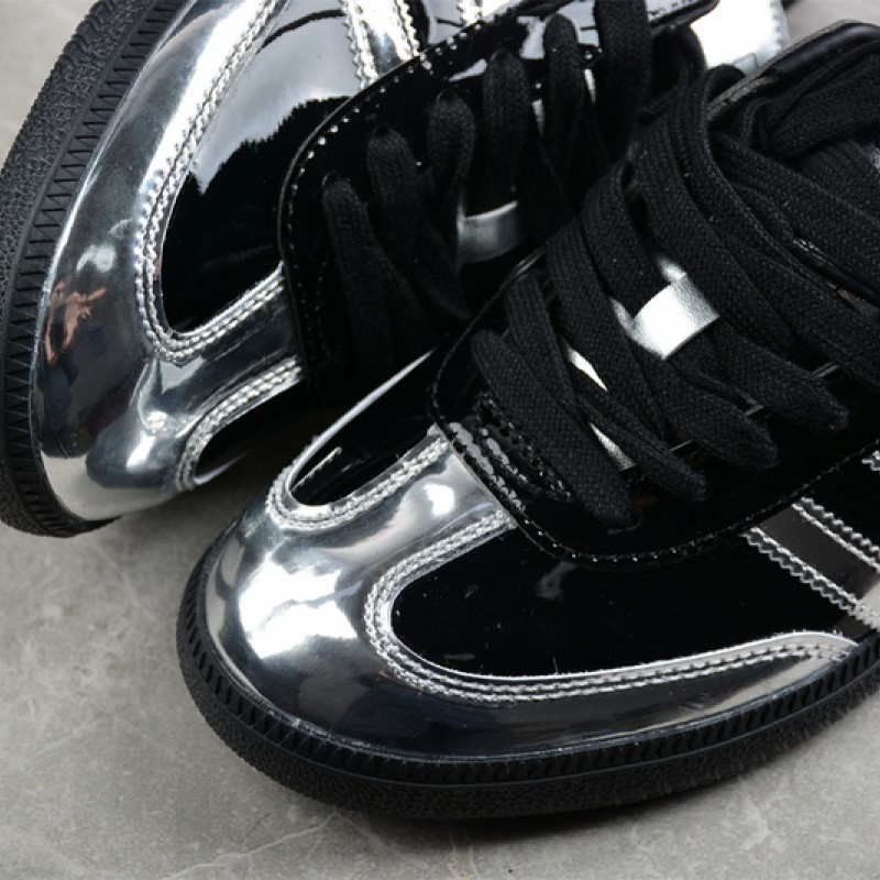 아디다스 웨일즈 보너 x 광고 삼바 OG END IH3364