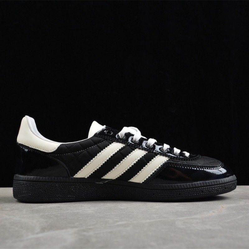 아디다스 웨일즈 보너 x 광고 삼바 OG END JP566910