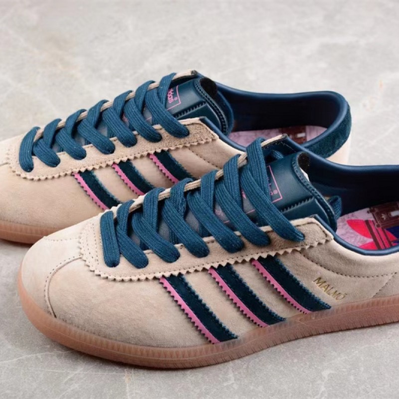 아디다스 오리지널 스카프 라스트 프론티어 삼바 ID2783