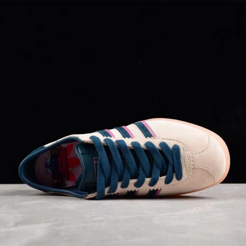 아디다스 오리지널 스카프 라스트 프론티어 삼바 ID2783